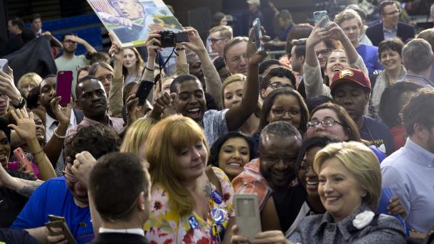 FETO ka dhënë 2 milionë dollarë donacine për fushatën e Hillary Clinton