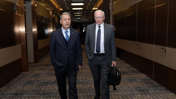 Ministri Akar priti në takim përfaqësuesin special të ShBA-së për Sirinë, James Jeffrey