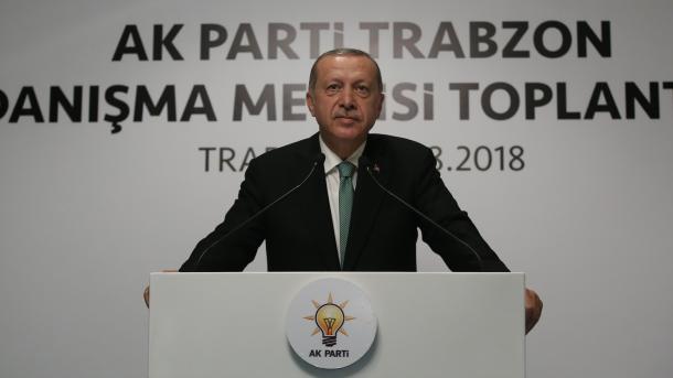 Erdogan:'' Onome ko izabere partnerstvo s teroristima reći ćemo doviđenja''