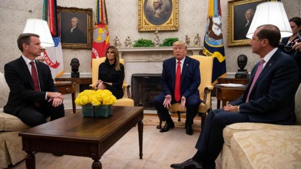 Trump confirma haber revocado a Bolton por sus comentarios sobre la crisis con Corea del Norte