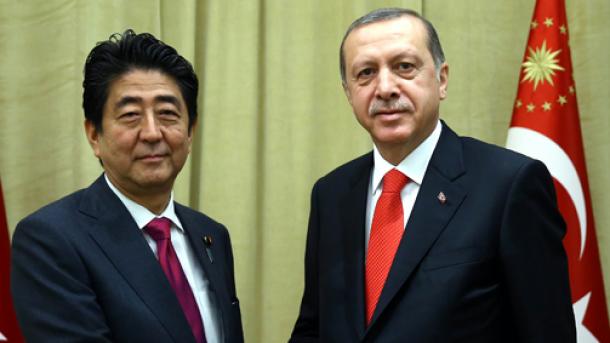 【2018・6・24 早期選挙】 日本の安倍首相がエルドアン大統領の「見事な大勝利」を祝福