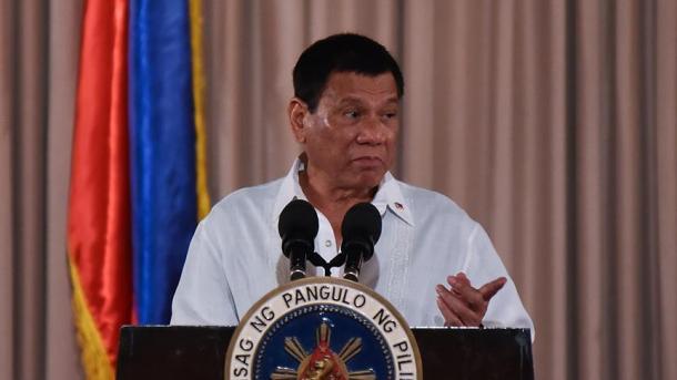 Filipina: Duterte Membuat Penampilan Pertama Dalam 5 Hari