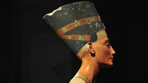 A e dini se një nga anijet më të vjetra që është nxjerrë në dritë është anija 3300 vjeçare, “Uluburun”?