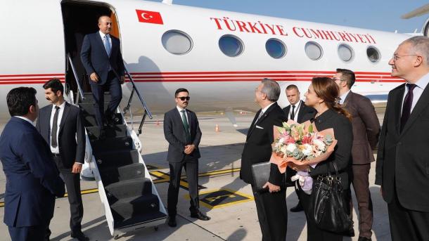 Dışişleri Bakanı Mevlüt Çavuşoğlu Arnavutluk-ta.jpg