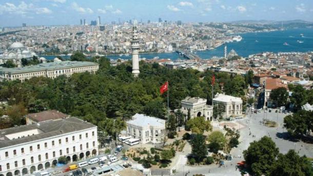 İstanbul Universiteti