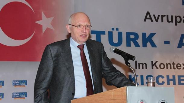 Verheugen: Jam i bindur që një ditë Turqia do të anëtarësohet në BE