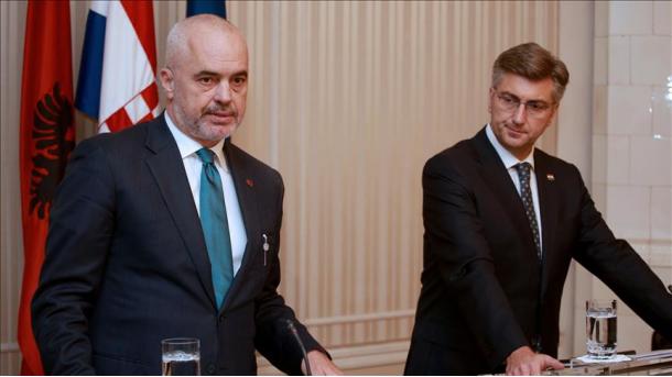 Liderët e Ballkanit Perëndimor takohen me zyrtarët e BE-së në Bruksel