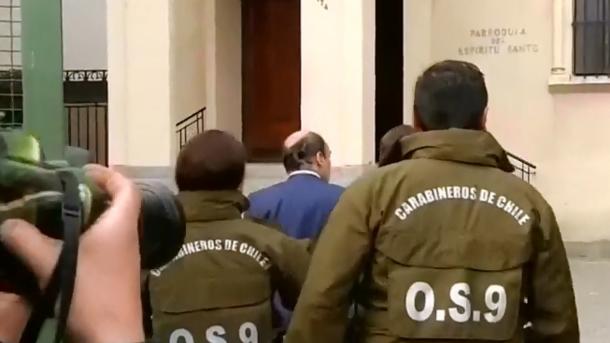 Fiscalía chilena aumenta investigaciones de abusos con registros a 4 obispados