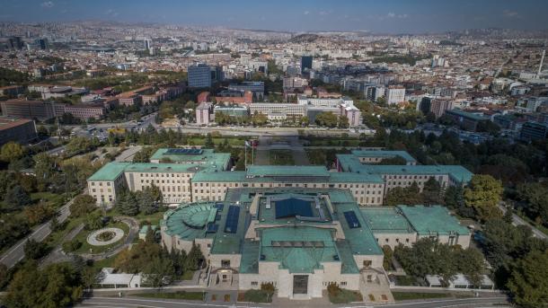 Forças de segurança impedem ataque terrorista no Parlamento da Turquia