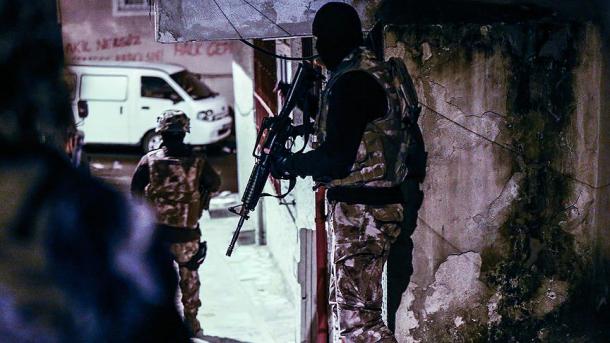 L'era del terrorismo e dell'ipocrisia