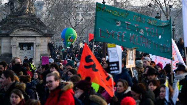 France : les manifestations continuent contre la réforme des retraites