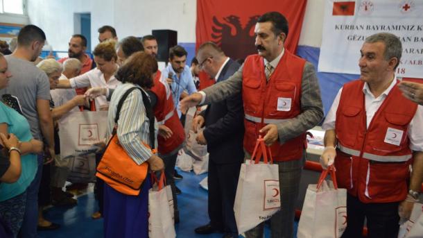 Kurbani: Afrimi në përkushtim, parim e virtyt