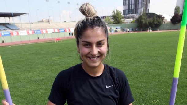 Eda Tuğsuz.jpg