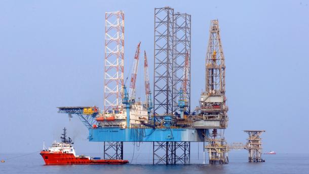 Rusia dhe Arabia Saudite dakordohen për uljen e prodhimit të naftës