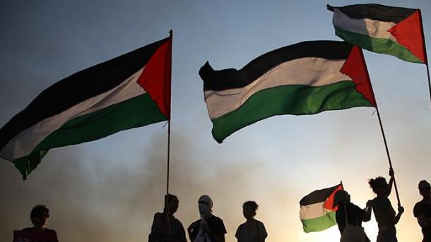 Izraeli miratoi projekligjin e syrgjynosjes së palestinezëve