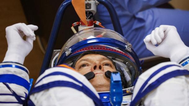 როგორ ბრუნდებიან ასტრონავტები დედამიწაზე?