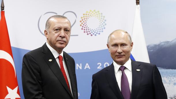 Президент Эрдоган встретился на полях саммита G20 с российским коллегой Путиным