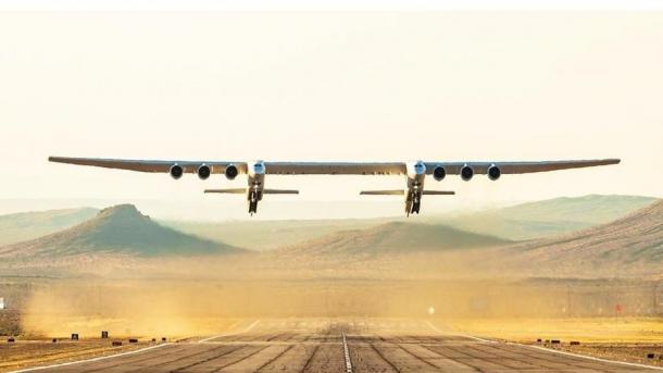 Despega el avión más grande del mundo