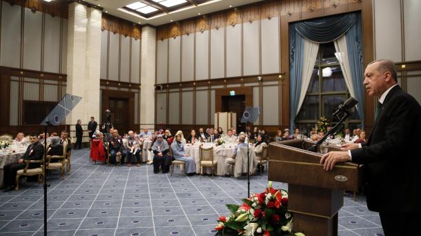Erdogan: "Estamos enfrentando um grande crime contra a humanidade na Palestina"