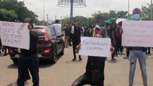 Jeshi la Nigeria laingia mitaani kudhibiti usalama