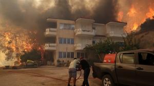 Бедствен пожар в Гърция...