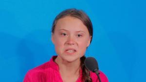 【ひらがな・カタカナ・ニュース】 グレタ・トゥンベリさん が せかい の リーダーたち に おこった