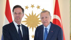 Rəcəb Tayyib Ərdoğan Mark Rutte və Uinston Peterslə ayrı-ayrılıqda görüşüb