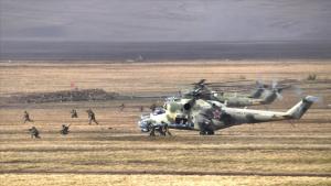Россия 80 000 аскер менен "Кавказ - 2020" машыгуусун өткөрүүдө