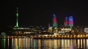 آذربایجان بیلن قازاغیستان حازار دنگیزینده اوُرتاق تۆرگِنلِهشیک گچیریأر