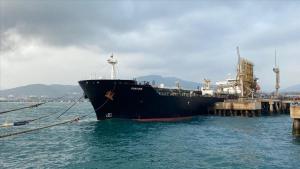 Promotores dos EUA pediram para apreender quatro navios iranianos que trouxeram gasolina para a Vene