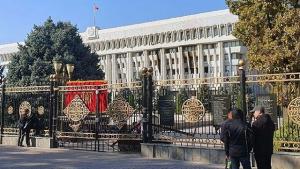 Grygyz Respublikasynda Hökümet Agdarlyşygyna Girişendikleri Öňe Sürülen Adamlar Saklandy