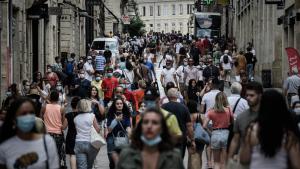 COVID-19 - Mbi 18 milionë njerëz të infektuar në mbarë botën