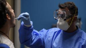 Coronavirus, oltre 991 mila morti nel mondo
