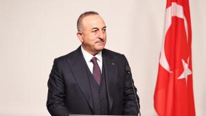 Çavuşoğlu: A svédországi provokációk célja, hogy megakadályozzák Svédország NATO-tagságát