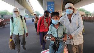 En la India en un día murieron 444 personas debido al brote