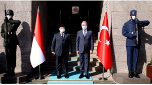 Indoneziýanyň Goranmak Ministri Türkiýede Saparda Boldy