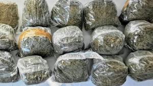 Hrvatska: U vozilu pronađeno više od 45 kilograma marihuane