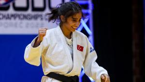 Çempionatın ilk günündə Zilan Ertem qızıl medal qazandı