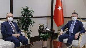 دیدار فوآد اوکتای با رئیس بنیاد معارف ترکیه