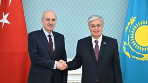 Törkiyä parlament başlığı Qazaqstan ilbaşı belän oçraştı