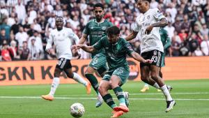 فنرباغچه و بشیکتاش سوپرلیگ را در ردههای دوم و سوم به پایان بردند