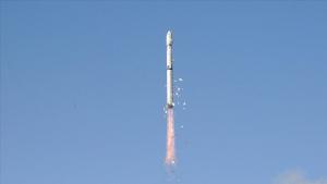 中国将“云海三号”02星送入太空