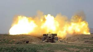 Армения Азербайжан позицияларына ок атты