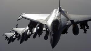Франция БАЭге "Rafale" учагын сатат