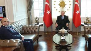 Erdo'g'an Arman vaqflar ittifoqi raisi Bedros Shirino'g'luni qabul qildi