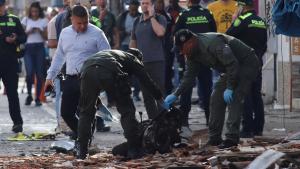 کولمبیا، موٹر سائیکل سوار حملہ آوروں کے بم حملے میں 6 افرراد زخمی