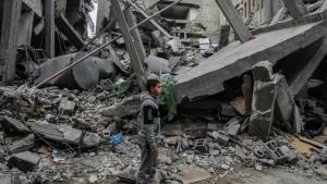 Izrael: folytatódni fognak a támadások a Gázai övezet déli részén fekvő Rafah ellen