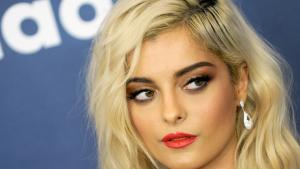 Bebe Rexha publikon këngën e re, “Back to you”