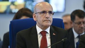 Финансовият министър Мехмет Шимшек замина за САЩ