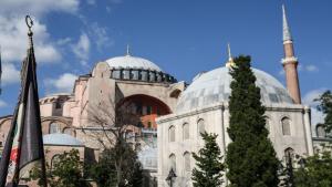 La réouverture au culte de Sainte-Sophie en tant que mosquée est «une affaire interne de la Turquie»